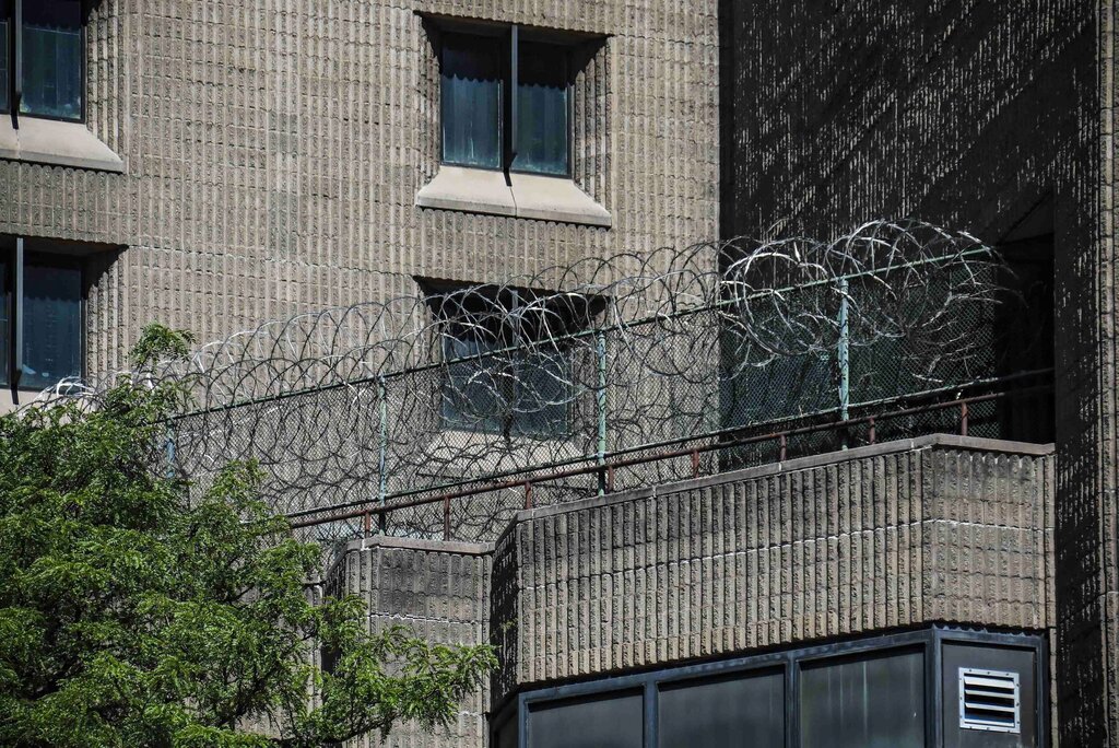 New York closes 6 state prisons as inmate numbers drop