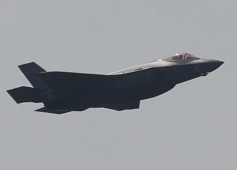 Officials find debris from F-35 fighter jet that crashed in South Carolina after pilot ejected Officials find debris from F-35 fighter jet that crashed in South Carolina after pilot ejected