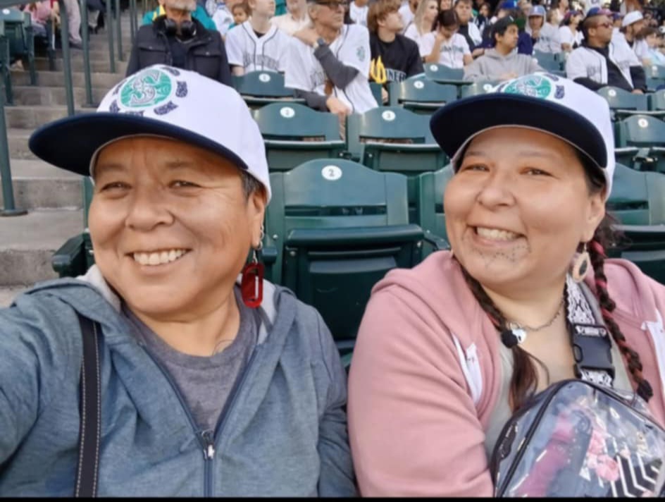Announcing the Mom Look-Alike Contest Winner!