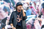 Previously Unreleased Eddie Vedder Song Debuts In Season 3 Of ‘The Bear’