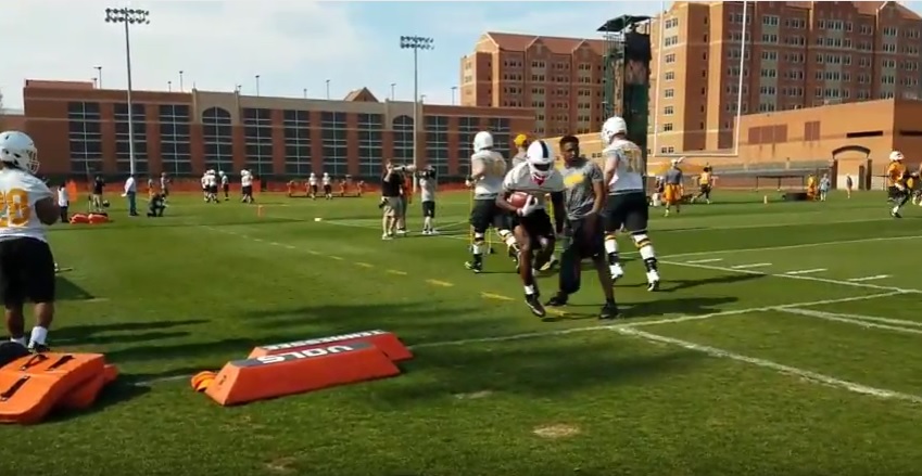 Video: Running backs at Tennessee football spring practice 2