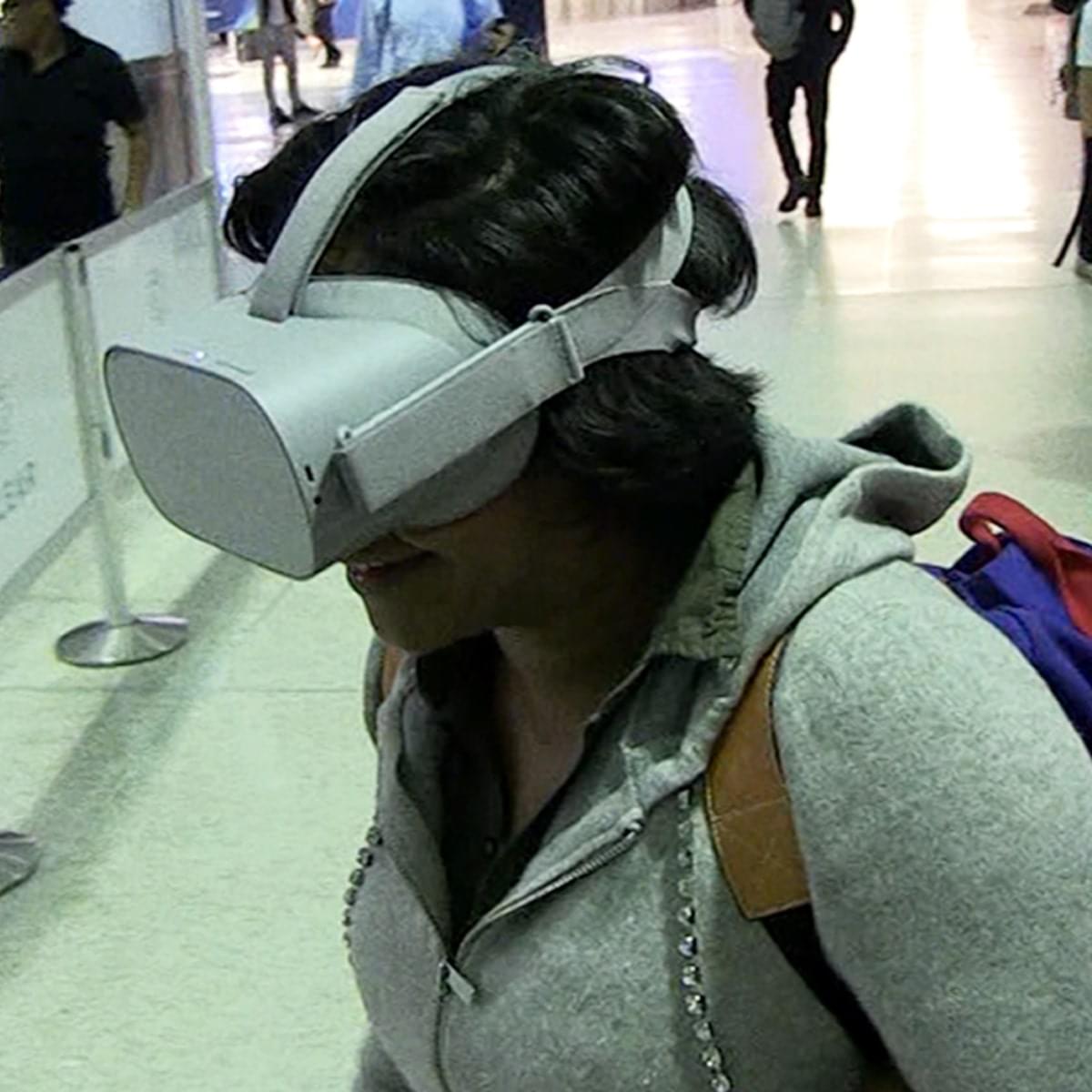 Tiffany Haddish Rocks VR Headset