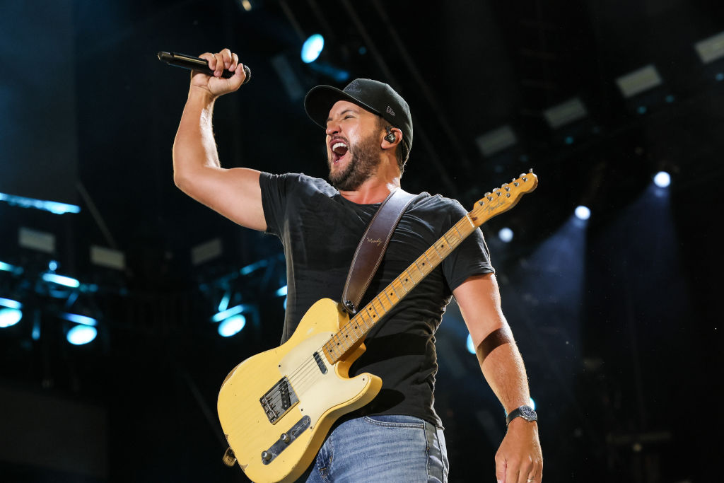 Luke Bryan Slams ‘Ridiculous’ Headlines Over Beyonce Comments