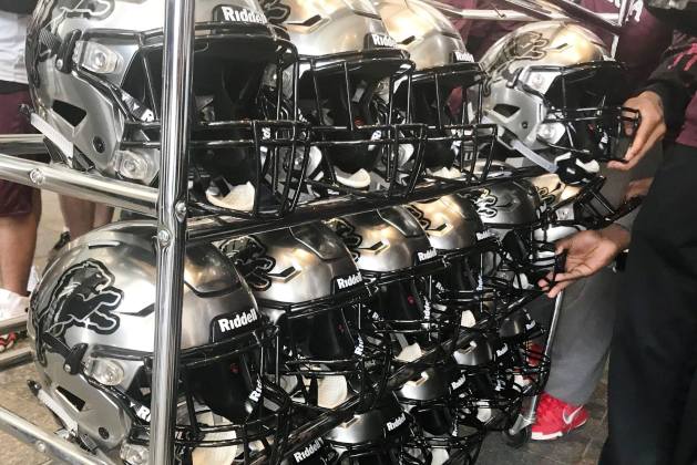 Peoria High Football Wins Award And Gear From Riddell, Meets Peyton Manning [AUDIO]