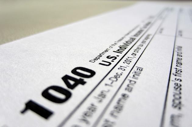 WVEL News Scope:  Southern Illinois Prosecutor Warns Of Tax Return Fraud, Scams As Deadline Nears