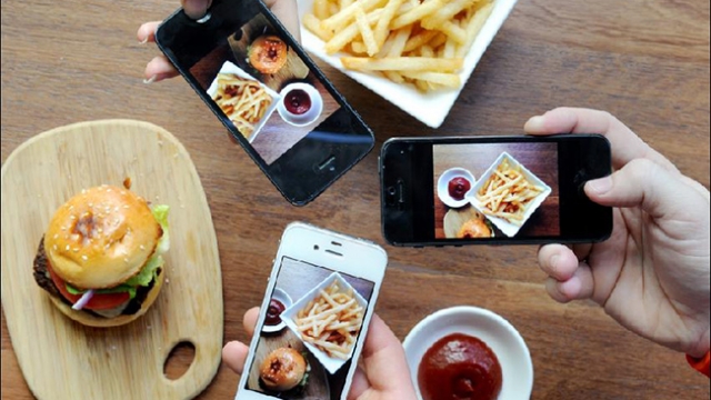 Taking a Photo of Your Food Makes It Taste Better