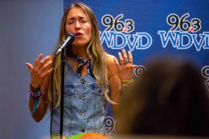 August 17, 2023 ~ Lauren Daigle performs some of her hit songs for a private audience of listeners at the WDVD studio. Photo: Andrew Mullin