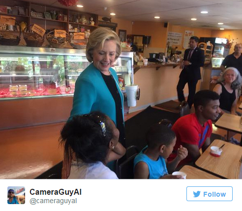 Hillary Clinton pit stops at Detroit pie shop on way to Grosse Pointe fundraiser