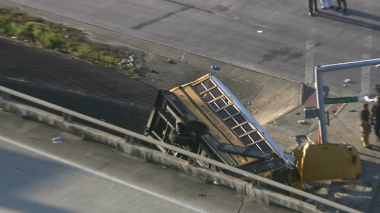 At least 2 students killed in Houston school bus crash