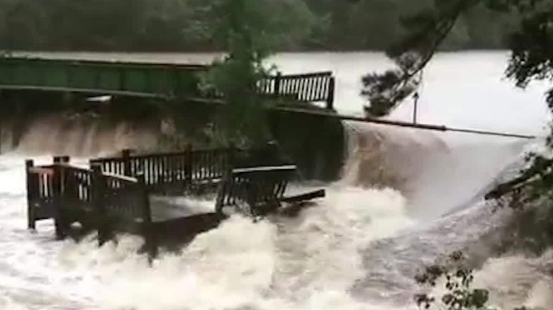 Governor: South Carolina storms worst in 1,000 years. How you can help