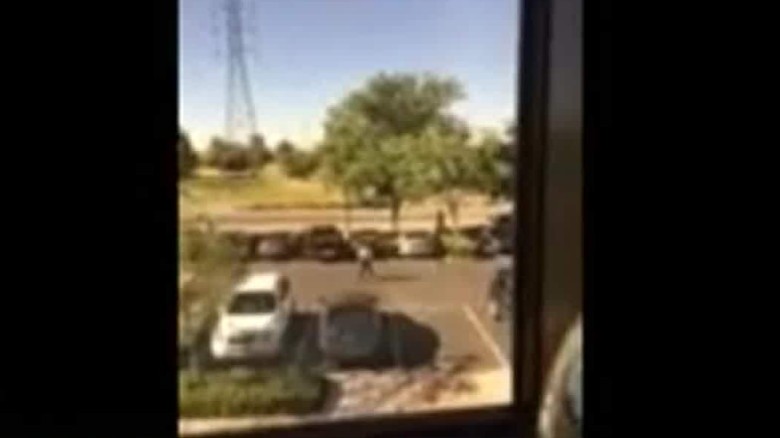 Witness captures officers arriving at shooting scene