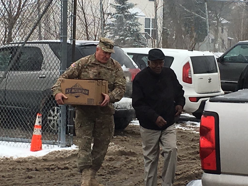 National Guard distributing water