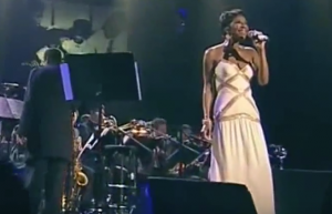 Grammy winning singer Natalie Cole has passed away