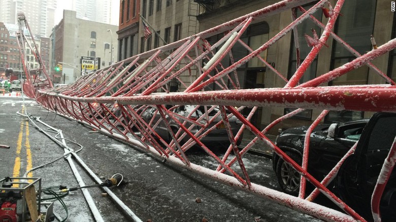 Crane collapses in New York, kills 1