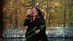 Melissa McCarthy dominates lip sync battle