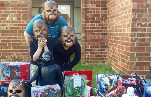 Kohl’s thanks woman in record-breaking “laughing Chewbacca mask” video