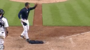 Tigers Manager Brad Ausmus gets ejected, has meltdown, throws sweatshirt on home plate
