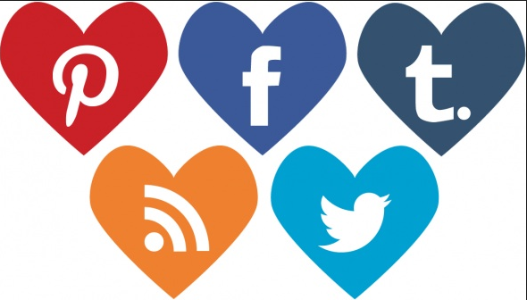 Social Media Plays Big Role in Dating According to Survey