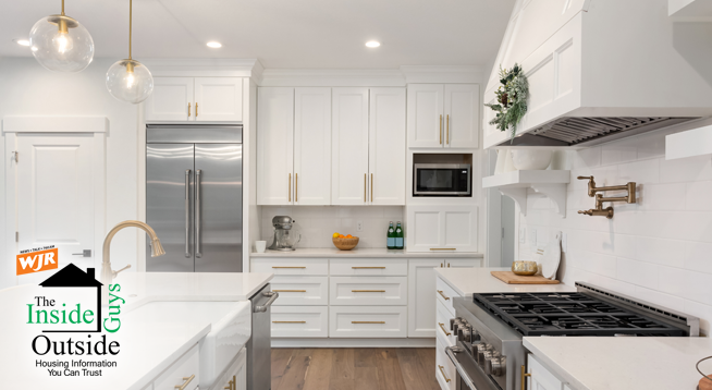 The Inside Outside Guys: Buying Kitchen Cabinets