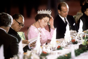 October 13, 1986 ~ Queen Elizabeth II attends a banquet in her honour while visiting Peking, China. Photo: Tim Graham via Getty