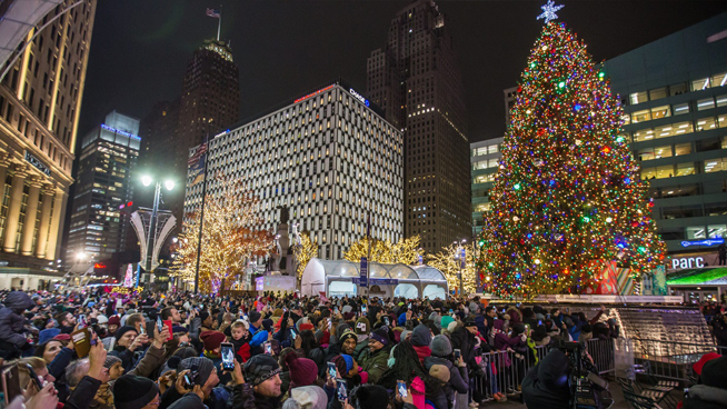 Detroit Tree Lighting Ceremony Kicks Off the Metro Area’s Holiday Season