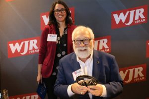 November 19, 2022 ~ Make Food Not Waste Founder and Executive Director Danielle Todd and 760 WJR’s Paul W. Smith at the 2022 Women Who Lead Honoree Ceremony inside Joe Muer Seafood in Detroit’s Renaissance Center. Photo: Sean Boeberitz / WJR