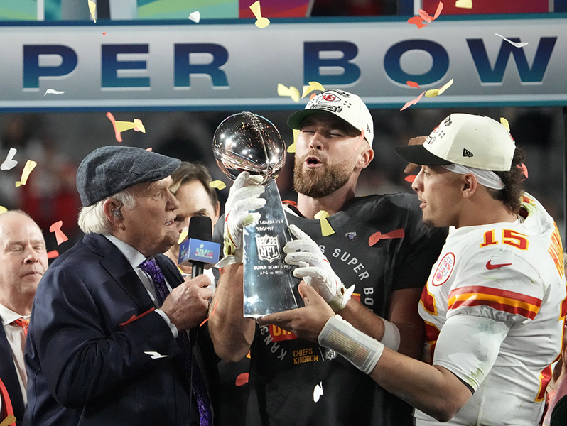 Controversial Holding Call Aids Chiefs to Victory in Super Bowl LVII