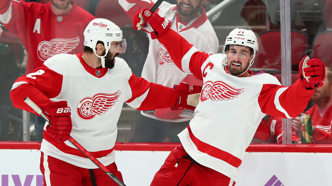 Wings Lock in Larkin with Eight Year Contract Extension