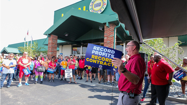 UAW Workers Vote to Authorize Strike if New Contract Cannot Be Reached By Sept. 14