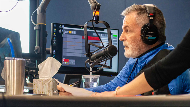 Rocket Mortgage Founder Dan Gilbert Fills in For Paul W. Smith