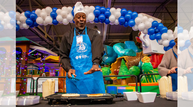 WJR Hosts, Detroit Business Leaders Celebrate Thanksgiving Parade at Annual Parade Company Pancake Breakfast