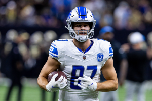 Dec. 3, 2023 ~ Detroit Lions tight end Sam LaPorta (87) during warmups before the game against the New Orleans Saints at Caesars Superdome. Photo: Stephen Lew ~ USA TODAY Sports