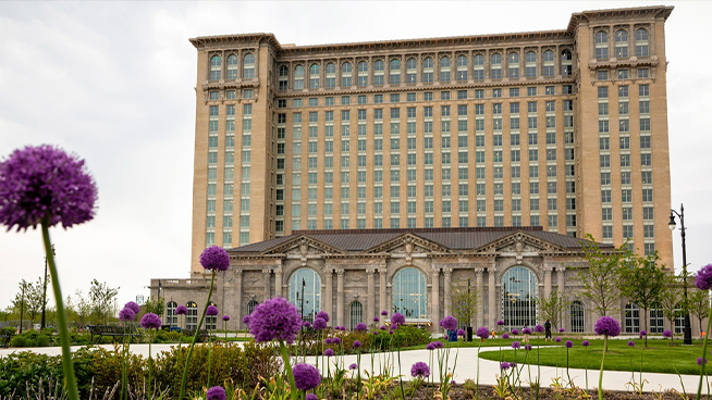 Michigan Central Extends Public Tours Through Labor Day