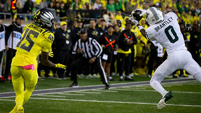 MSU Football Shut Down on the Road Against No. 6 Oregon