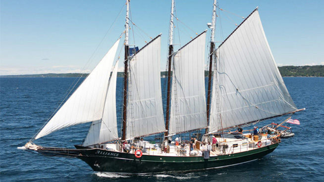 Tall Ships Arrive in Detroit Aug. 7