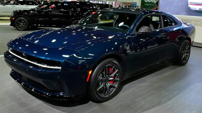 Dodge Reverses EV Strategy By Introducing Gas-Powered Charger