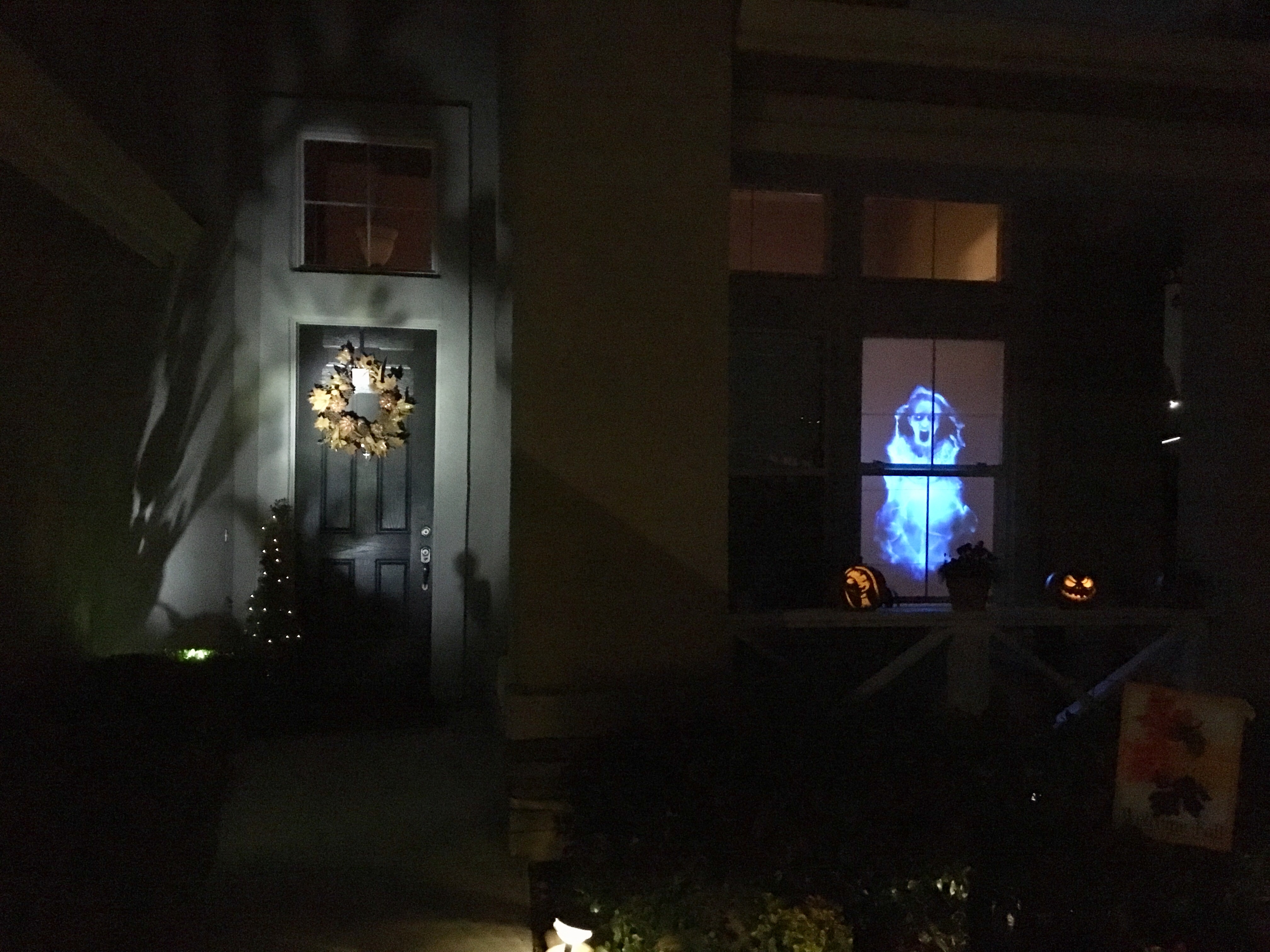 Who Had The Best Halloween Decorations Last Night?