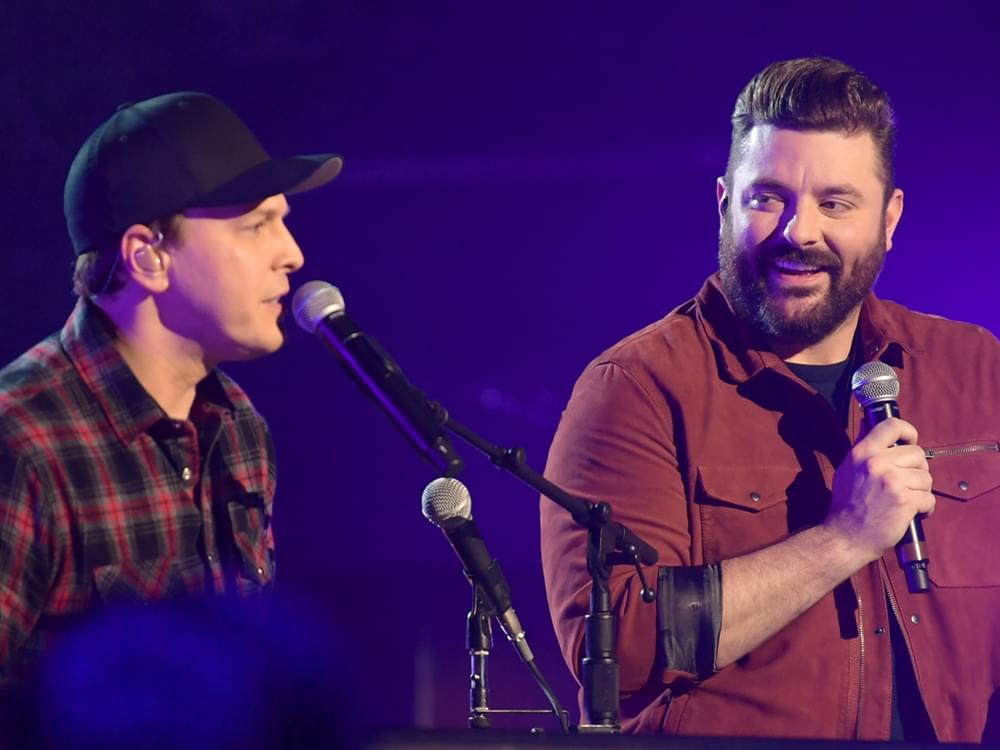 Watch Chris Young & Gavin DeGraw Team Up for “I Don’t Want to Be” at Upcoming “CMT Crossroads”