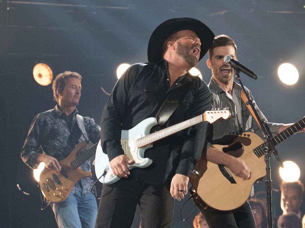 Garth Brooks Announces Stadium Show in Denver