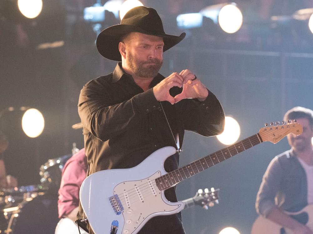 Garth Brooks Reschedules Shows on Stadium Tour