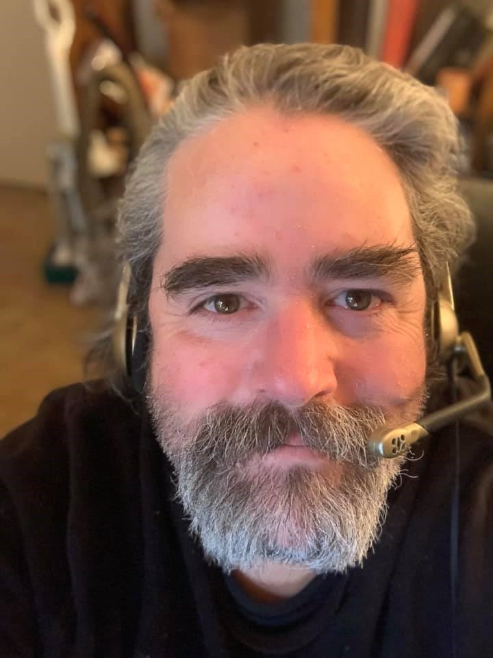 This image has an empty alt attribute; its file name is BUD.jpg