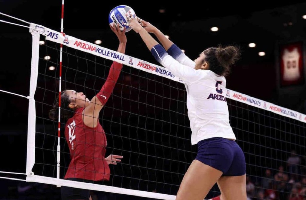 NCAAVB: Wildcats push 7th ranked Wazzu to five sets before falling