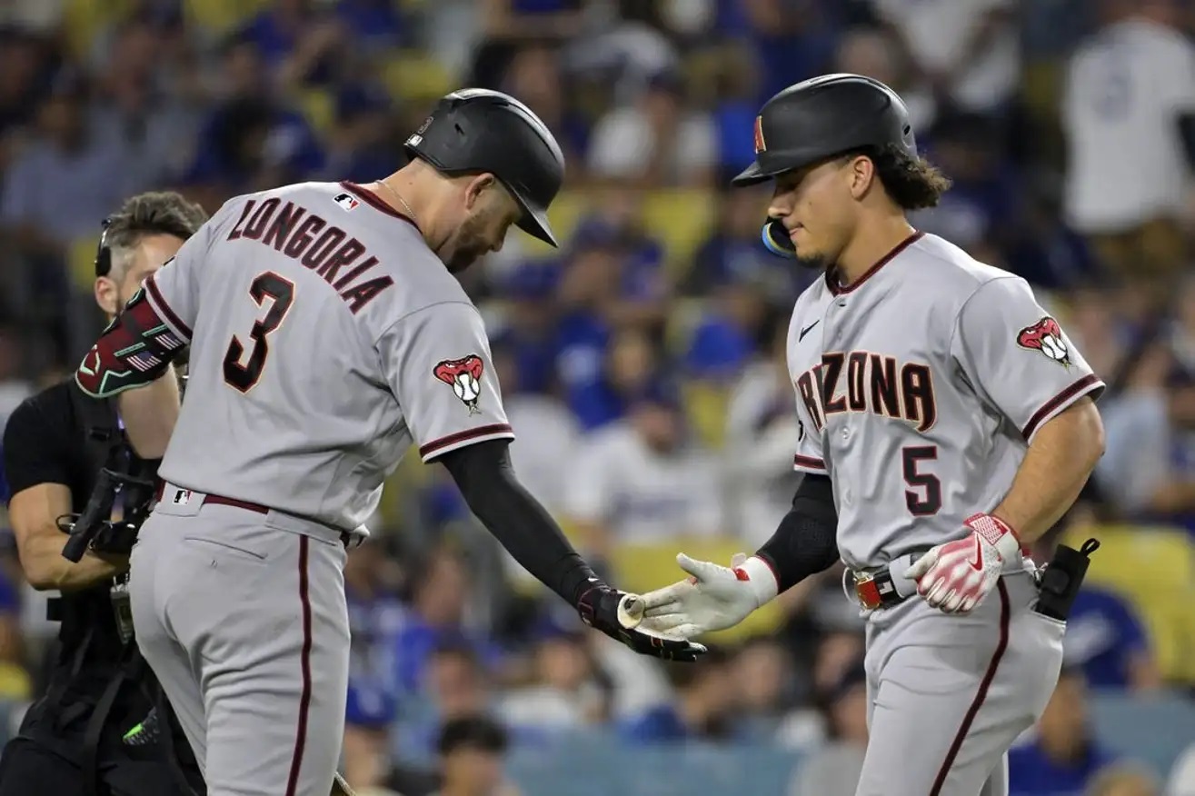 D-backs ambush Clayton Kershaw, Dodgers to take Game 1 of NLDS