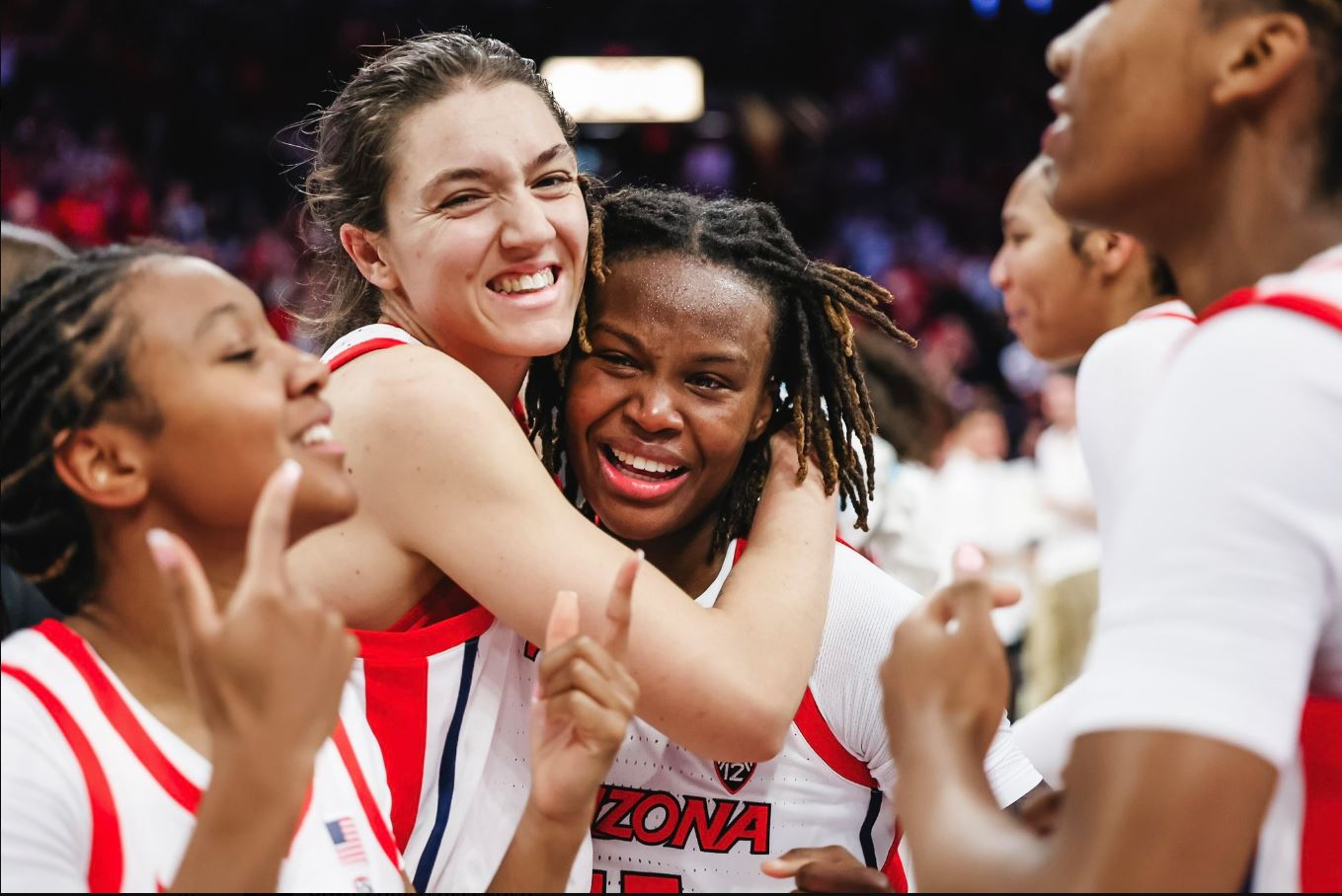 ONE-POINT SWINGIN’: Cat women take down No. 15 Utah