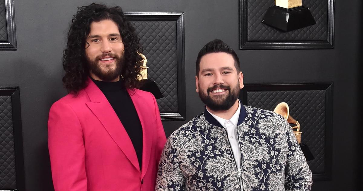 Dan + Shay, Blake Shelton, Maren Morris & Kane Brown Win American Music Awards