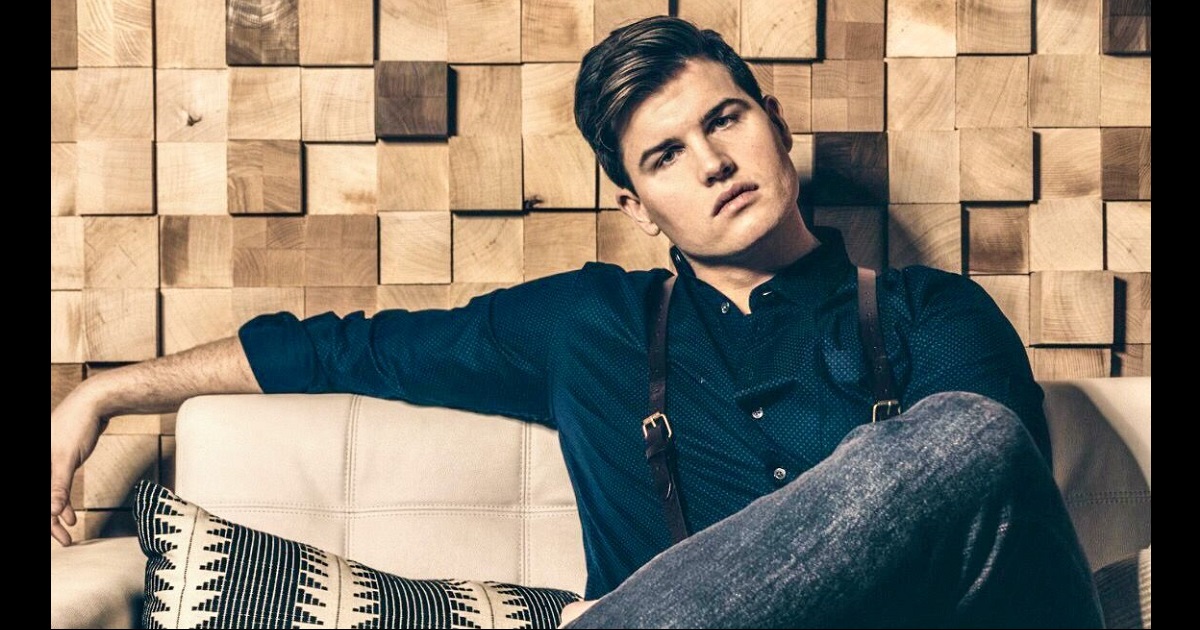 EXCLUSIVE: Raleigh Keegan Debuts Lyric Video for “Easy On The Trigger”