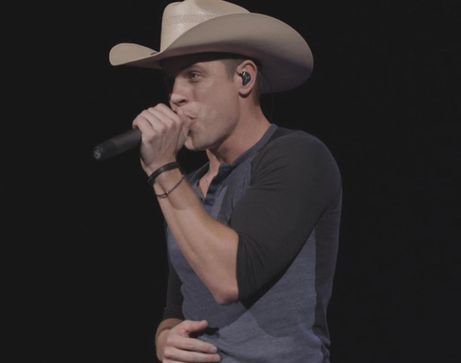 The Song Remembers When: “Hell of a Night” – Dustin Lynch
