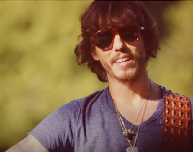The Song Remembers When: Chris Janson – “Buy Me A Boat”