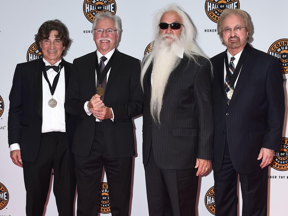 Oak Ridge Boys Announce New Holiday Album & 30th Annual Christmas Tour