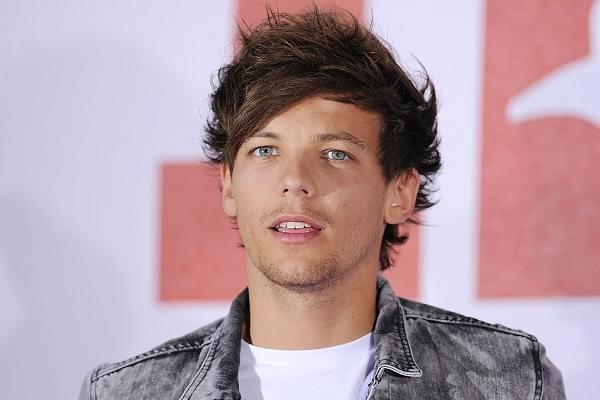Louis Tomlinson Dropped A New Song [VIDEO]